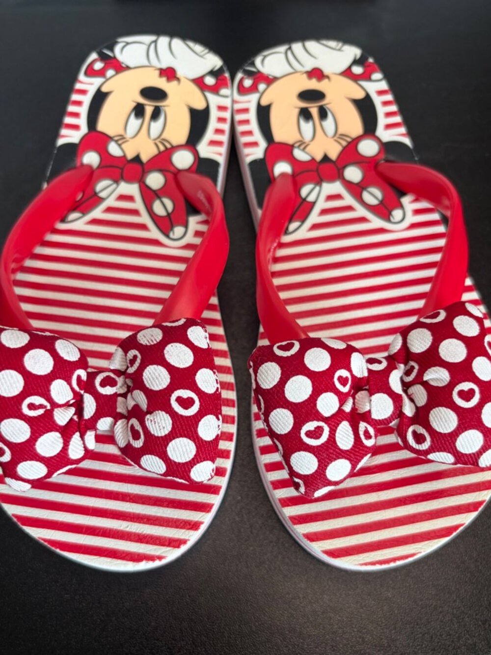 Disney Minnie Mouse Kids Flip Flops Red Polka Dot Bow Size 10/12